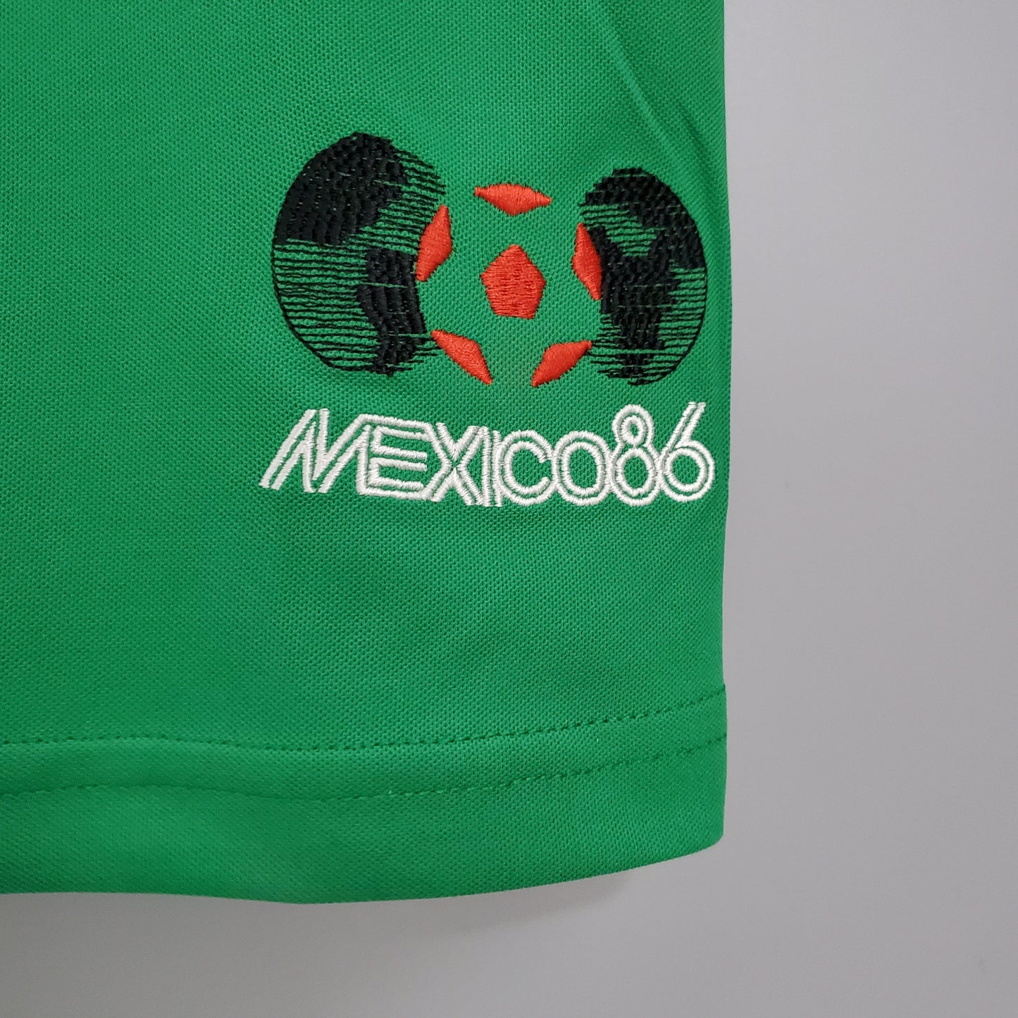 1986 - MEXICO DOMICILE | RETRO