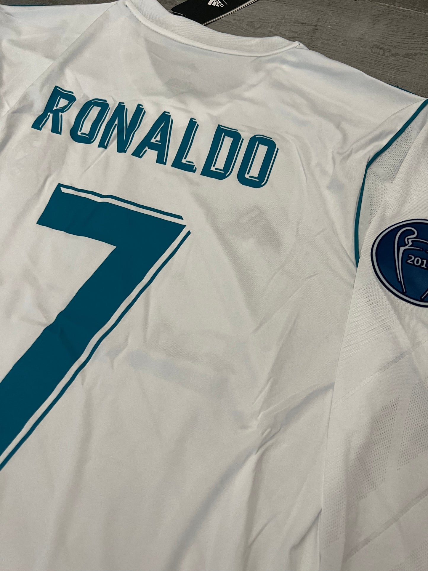 2017-18 - REAL MADRID DOMICILE | RETRO
