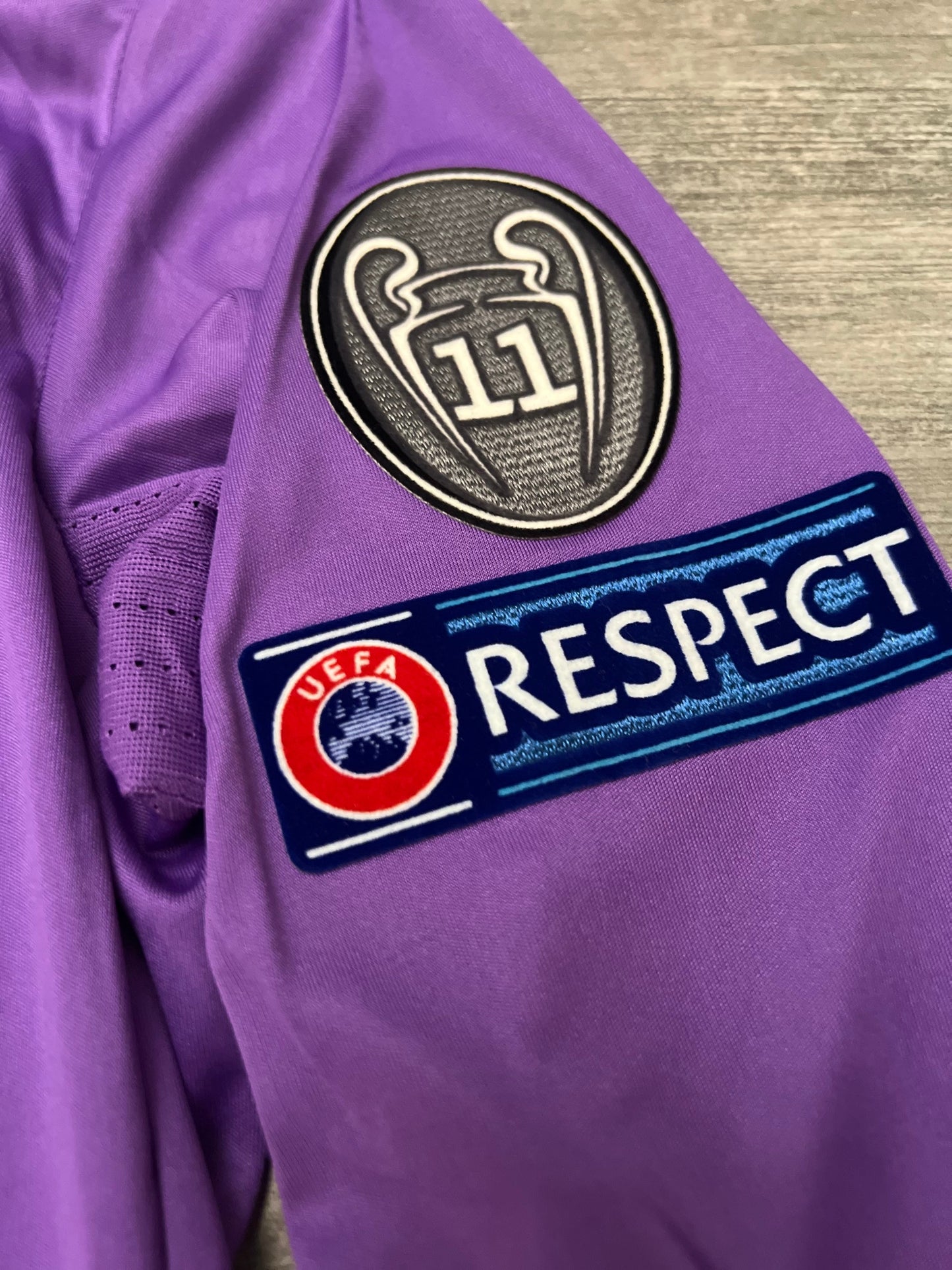 2016-17 - REAL MADRID EXTERIEUR MANCHES LONGUES | RETRO